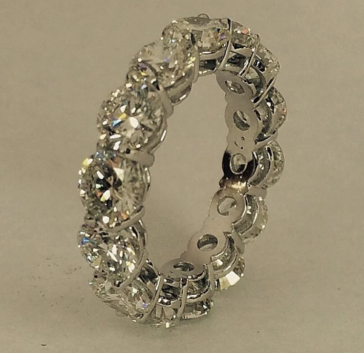 Wedding bands can be made with any sized diamonds, in all sizes and colors…