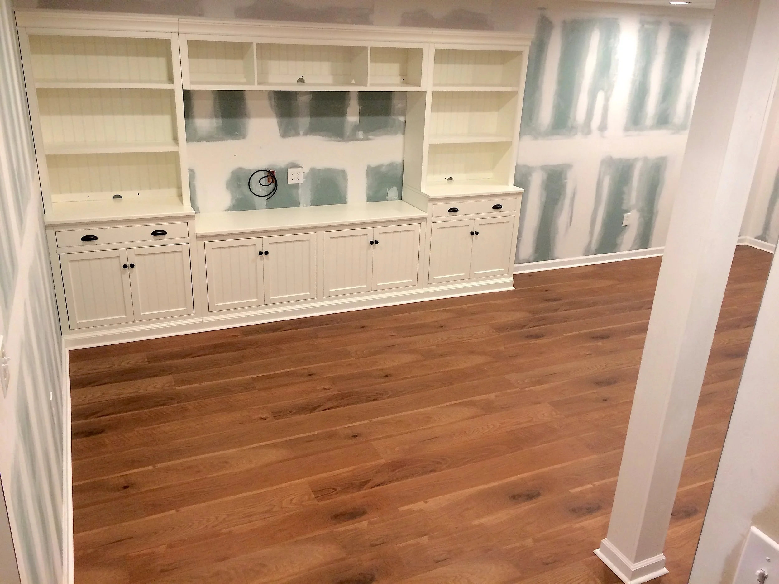 Finished+basement+1.jpg