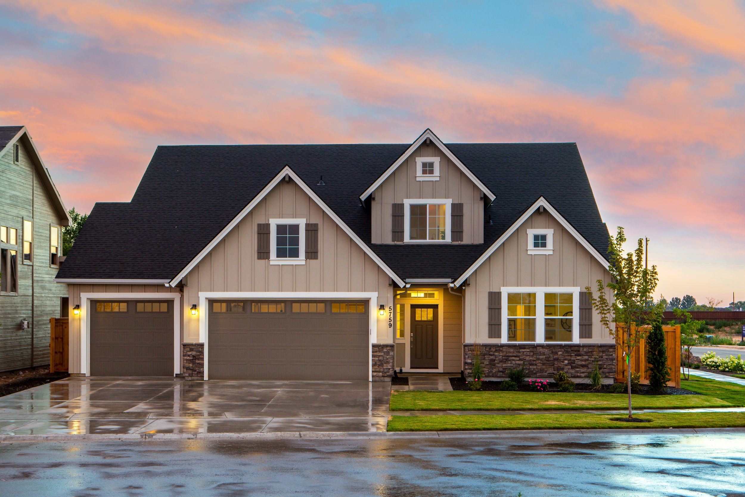 LRE STOCK PHOTO (28).jpg