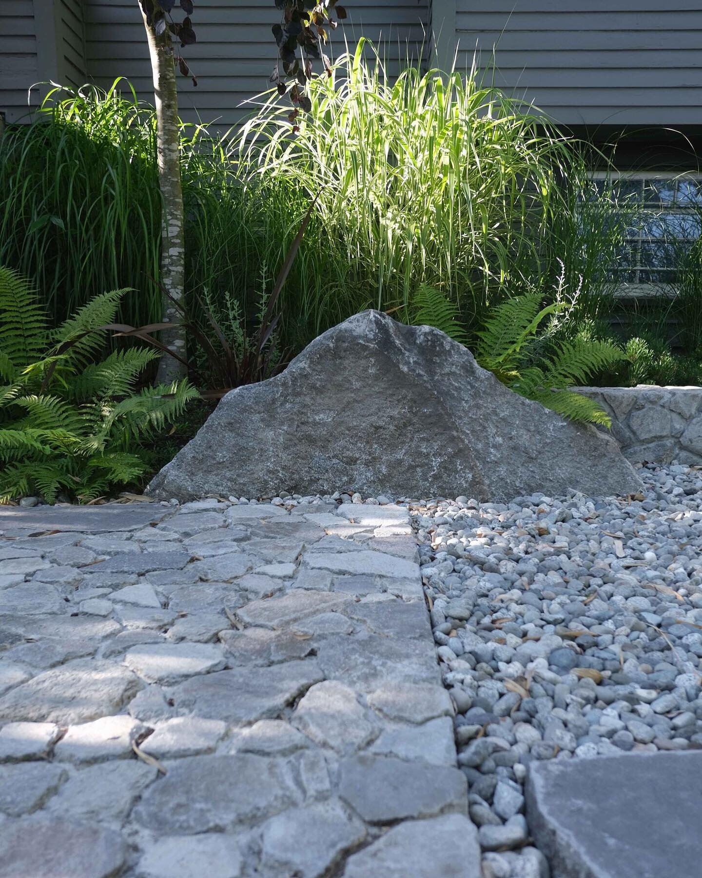 -
Ceramist Studio Garden
Vancouver, BC

Artful stonework