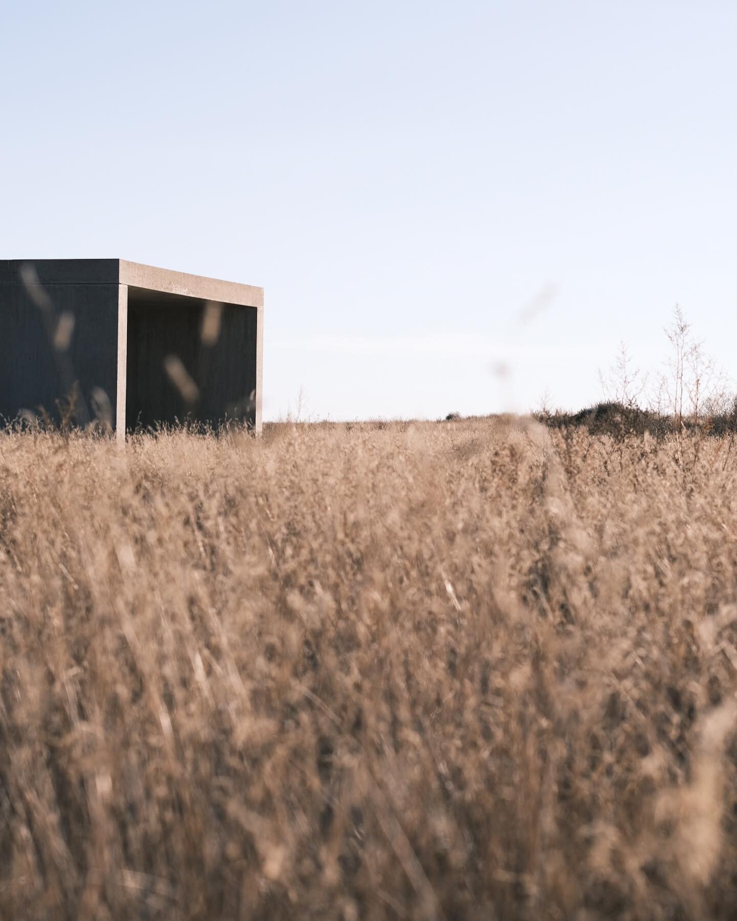 donald judd marfa texas #untitled15  #sitespecific #landart #marfa #texas #landscape #alexandersuvajac #xpro3 #fujifilm @fujifilm_northamerica