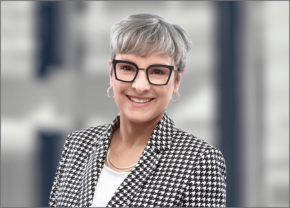 9 CORPORATE PORTRAIT.jpg