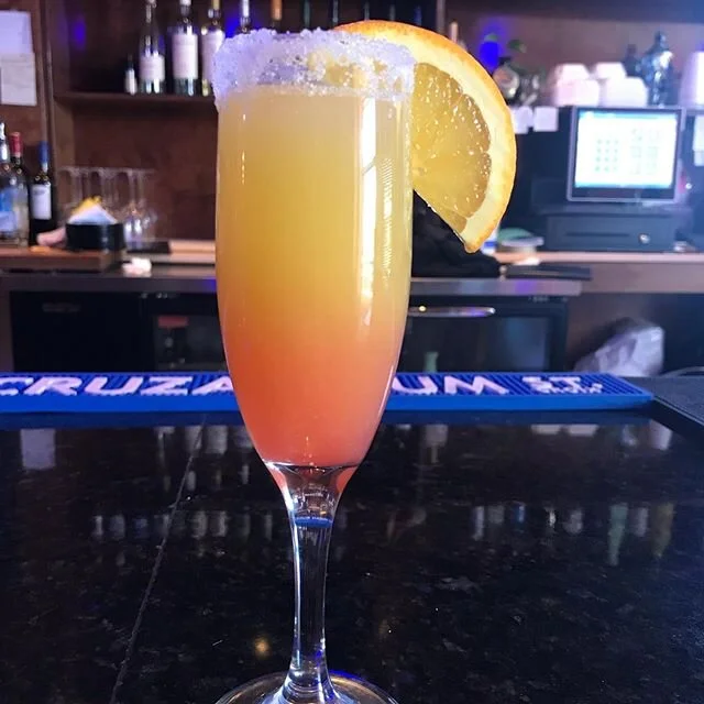 It&rsquo;s always sunny when you are here at yoshi! Try our newest addition to our the cocktail menu the &ldquo;2020 Sunrise&rdquo; to kick off the new year!!!!
Plus we have Live Scallop, fresh Oyster, Toro and Aji specials for tonight. 
#yoshisushif