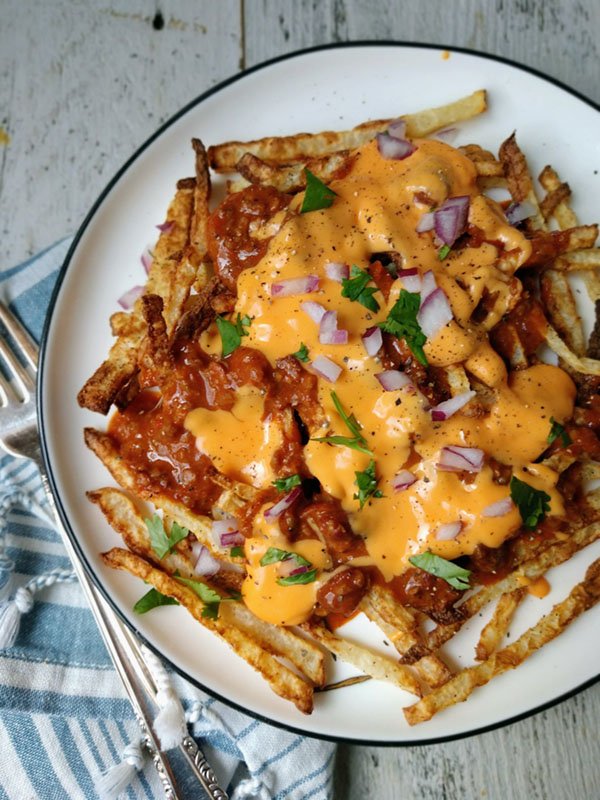 CHILI CHEESE FRIES GOOD.jpg