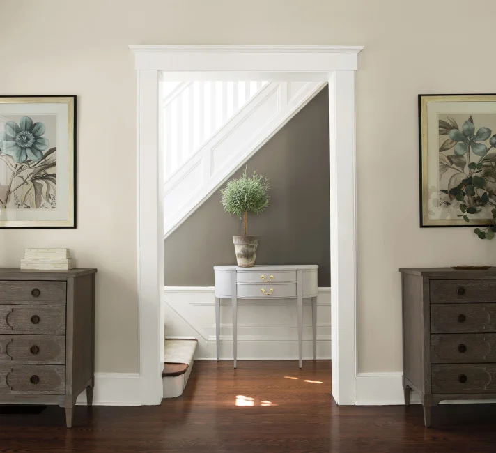 Entryways_Carousel6_MODAL_EntryOne_692x650.jpg