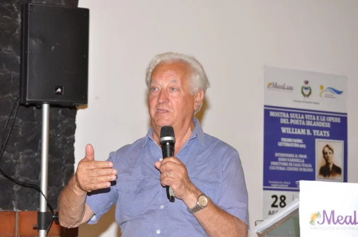 Il-prof.-Enzo-Farinella-700x464.jpg