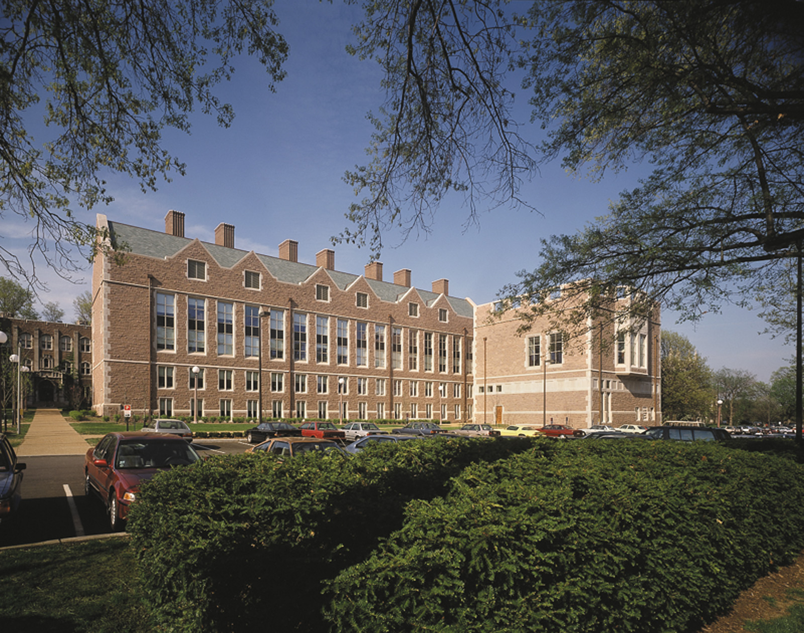 Washington University St. Louis Natural Sciences Building James S. McDonnell Hall