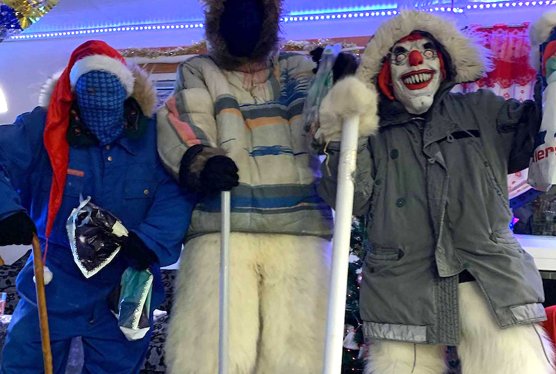 6 janvier : au Groenland, pour Mitaarfik, on s’effraie avec humour