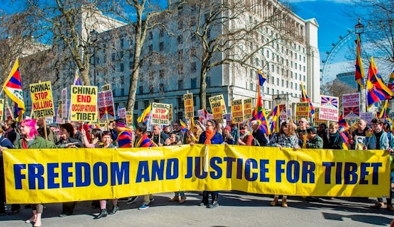 10 mars : il y a 67 ans les Tibétains se soulevaient contre l’occupation chinoise