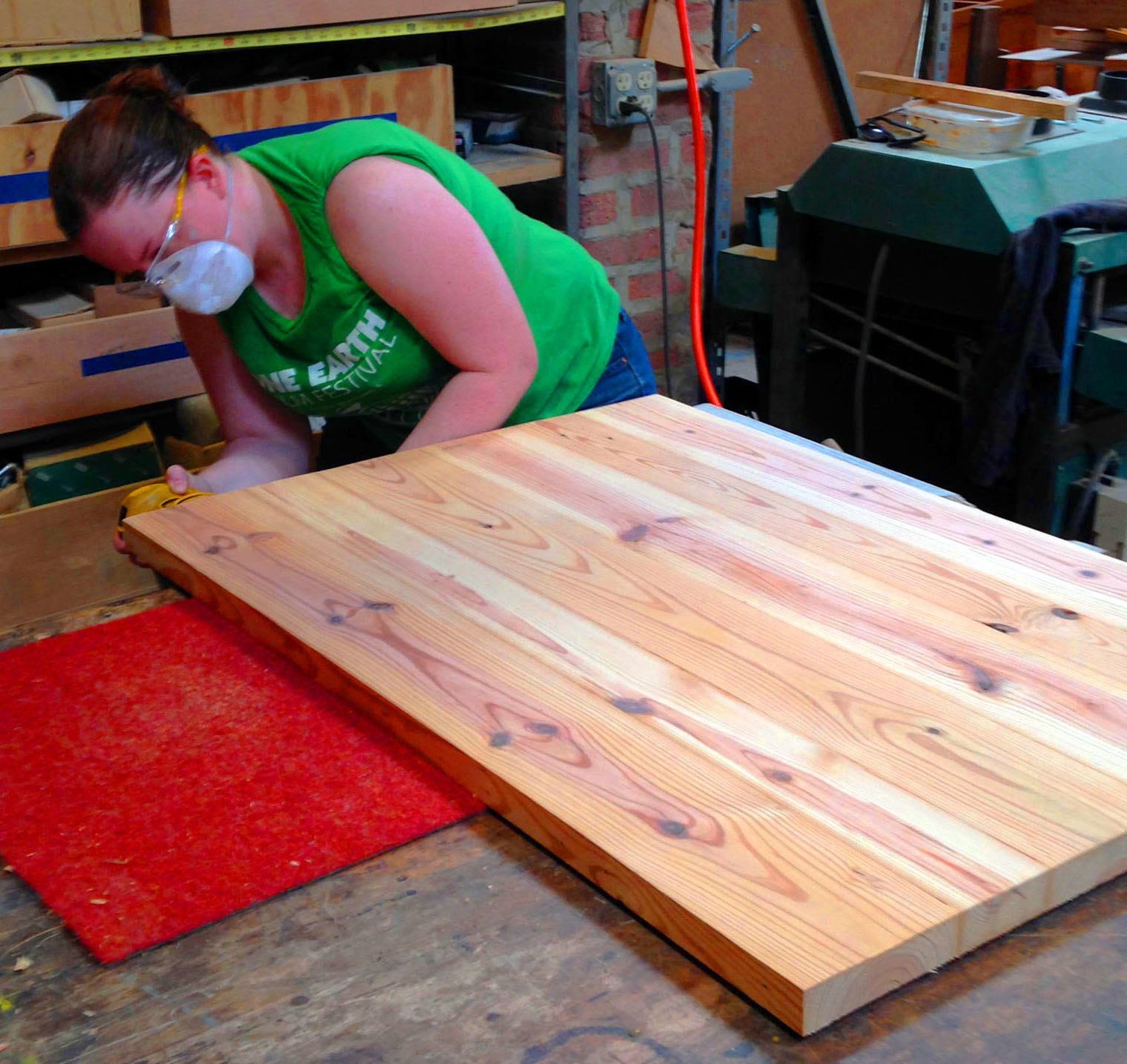 Week-3_katie's-using-the-electric-sanderB.jpg