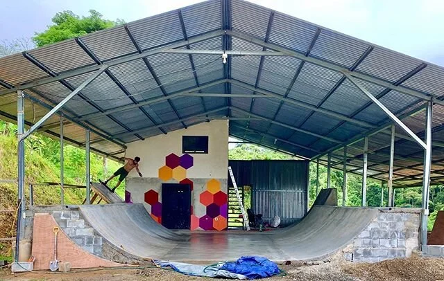 After 6 weeks of hard work, the ramps are ready to skate!!! Now comes the time to practice and get good at skating. Excited for the future! Excited to see Joy&rsquo;s @joypowersart art and murals continue to beautify the space. Pura Vida Mae!