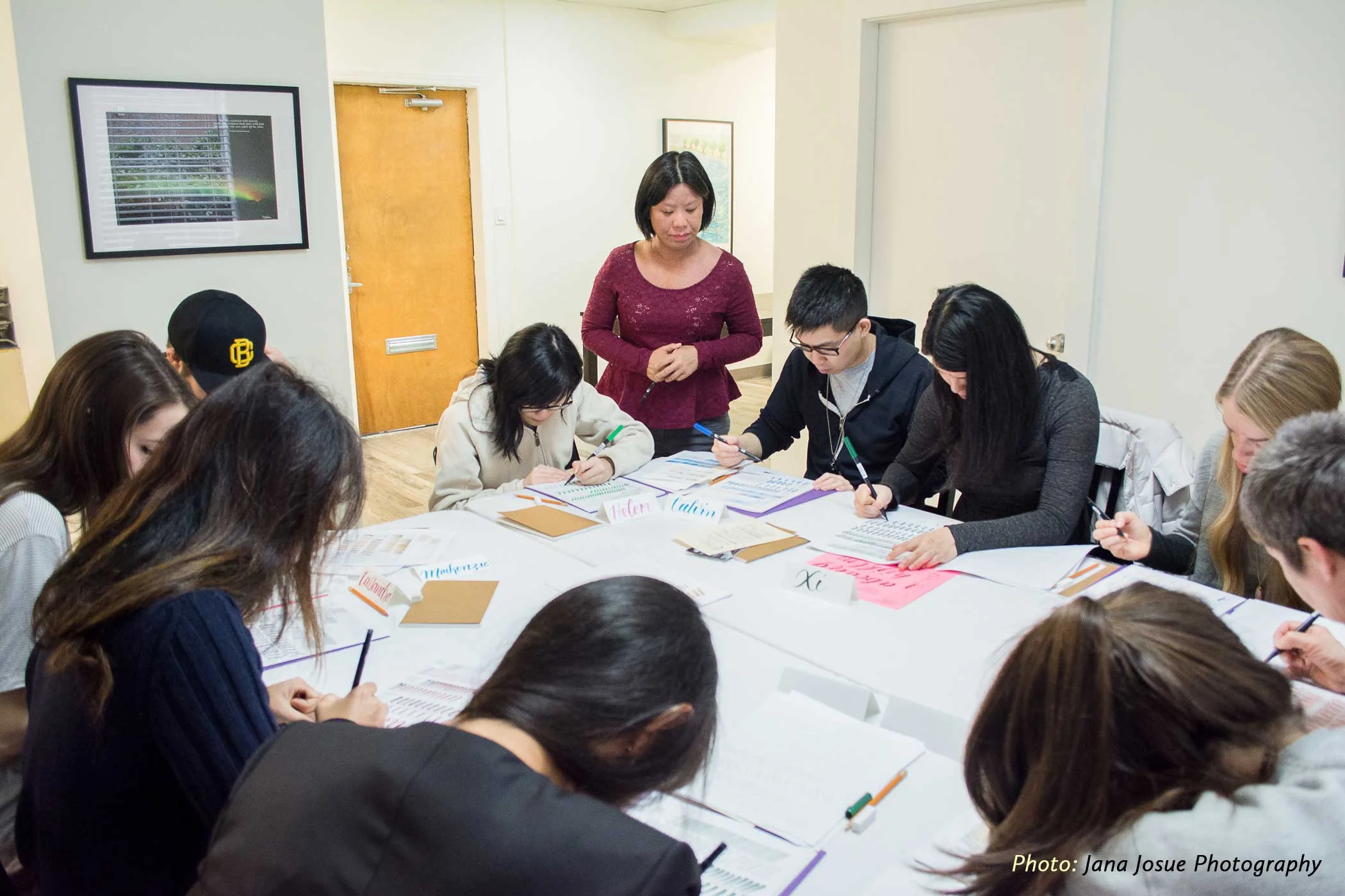 it-just-flows-vancouver-calligraphy-workshop-creative-team-building.jpg