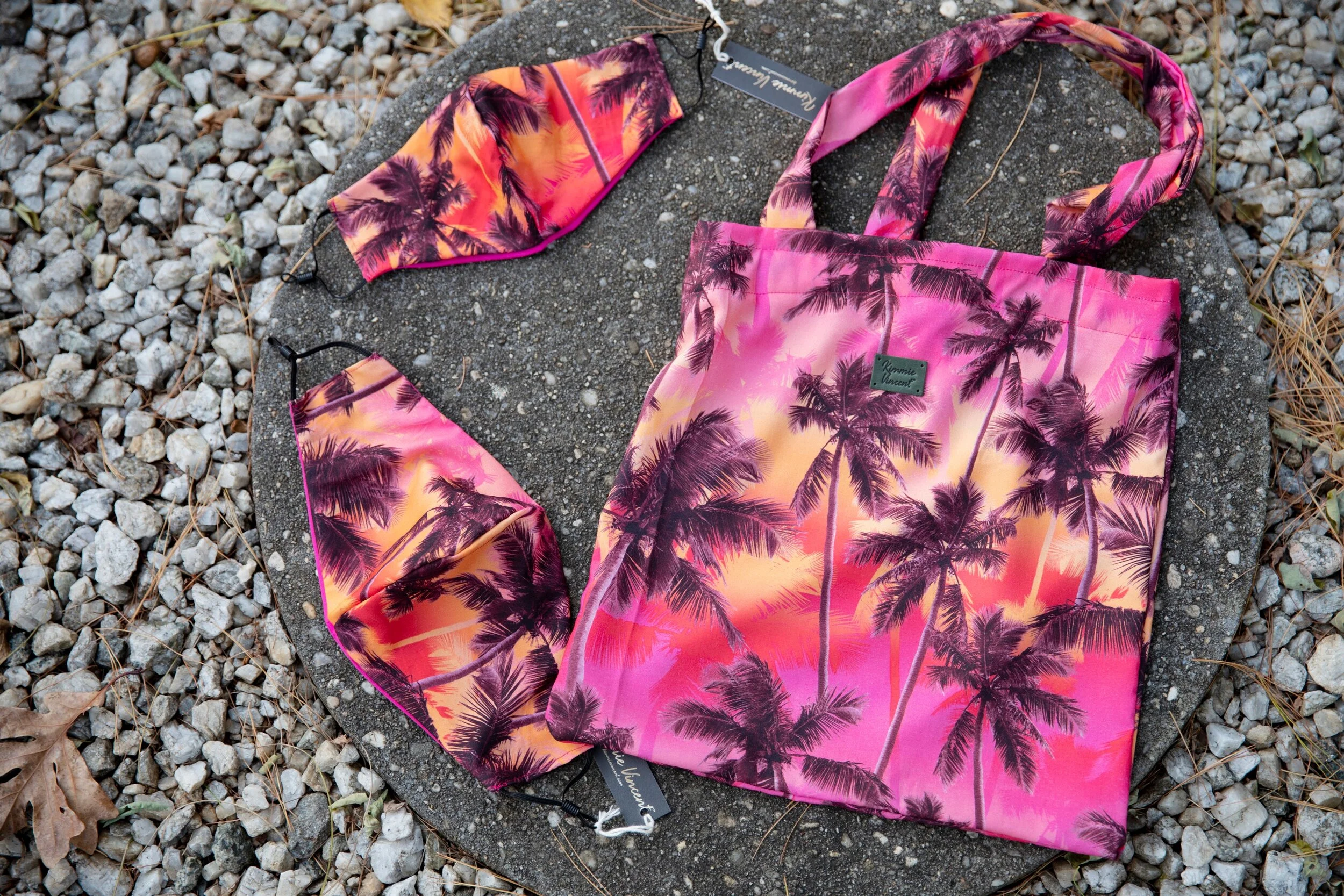 KIMMIE VINCENT MASK &amp; BAG SET