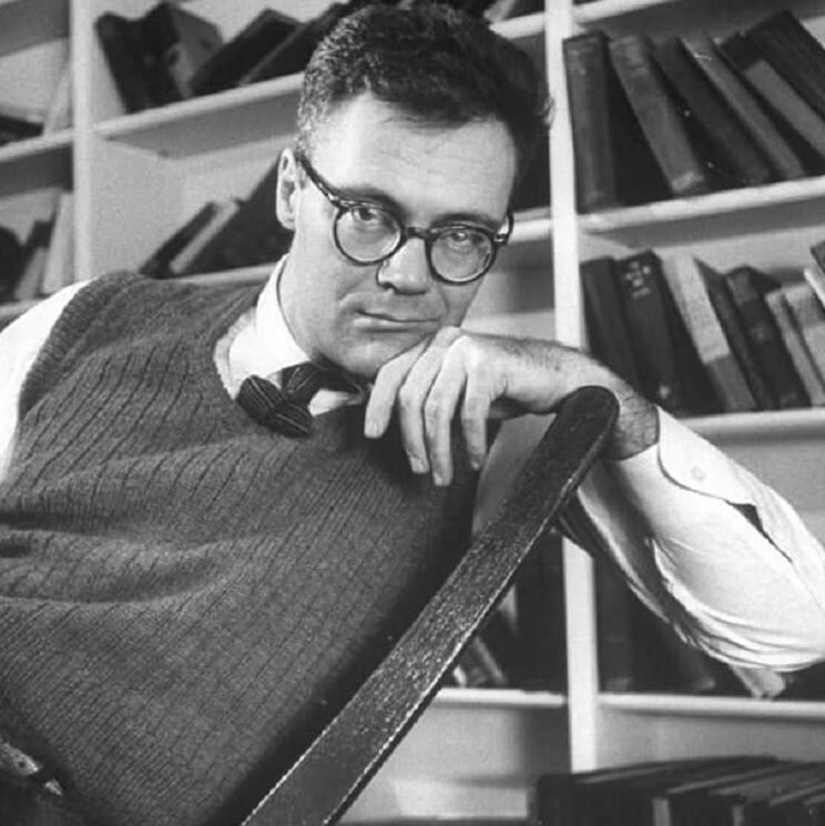 Robert Lowell.jpg