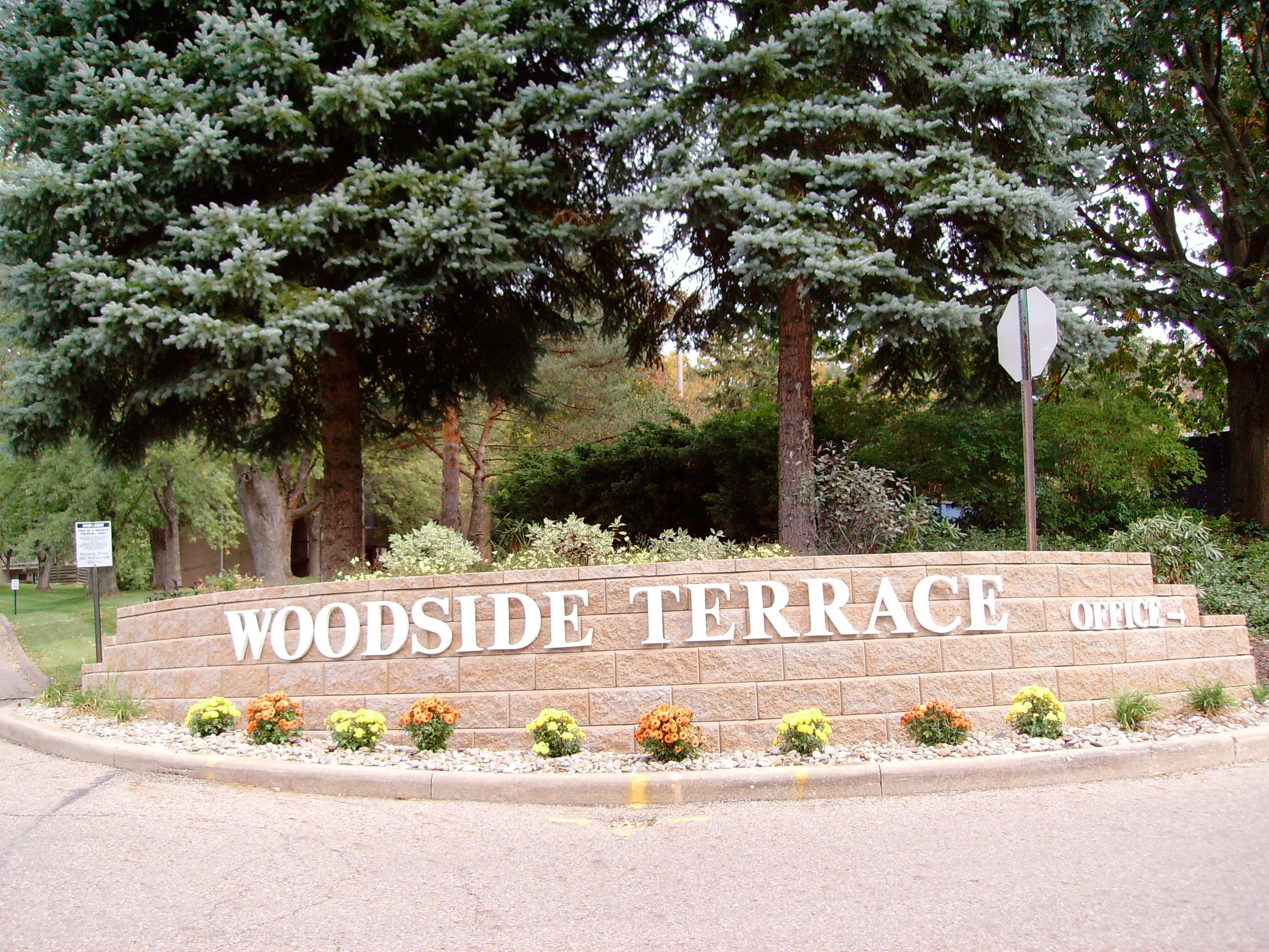 About — Woodside Terrace Apartments