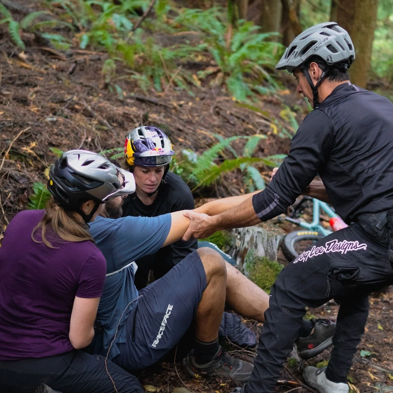 Mountain bike coaches- this one's for you.

This two-day course -- built specifically for coaches -- covers both sides of what that responsibility looks like. One day with @trailworks sharpening your technique and building fundamentals you can pass o