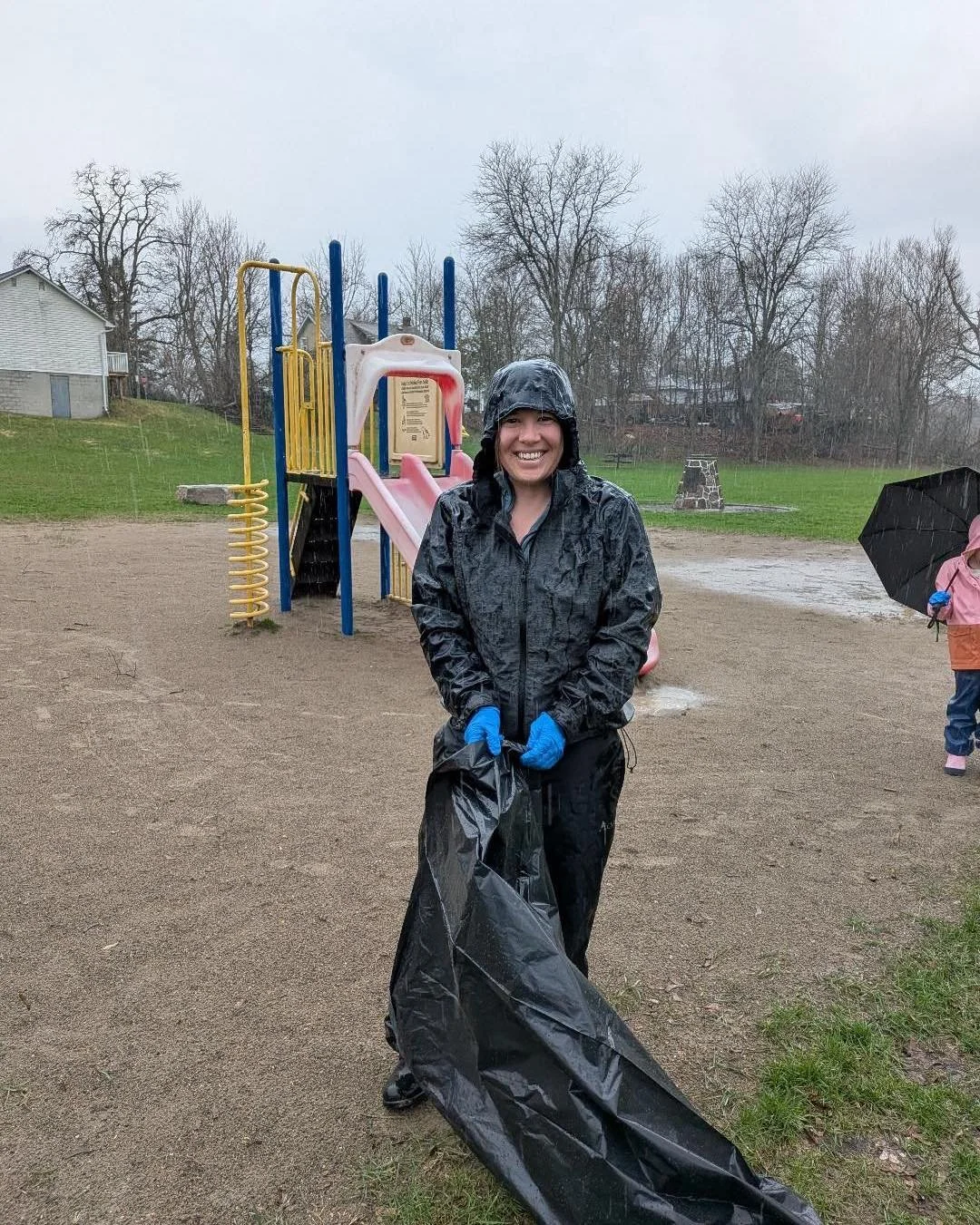 The rain isn&rsquo;t stopping these Lions and Beavertonians! The FREE Community BBQ is starting shortly. Come out and join us for a bite to eat, check out the new pavilion, enjoy the live entertainment from 12-1:30.