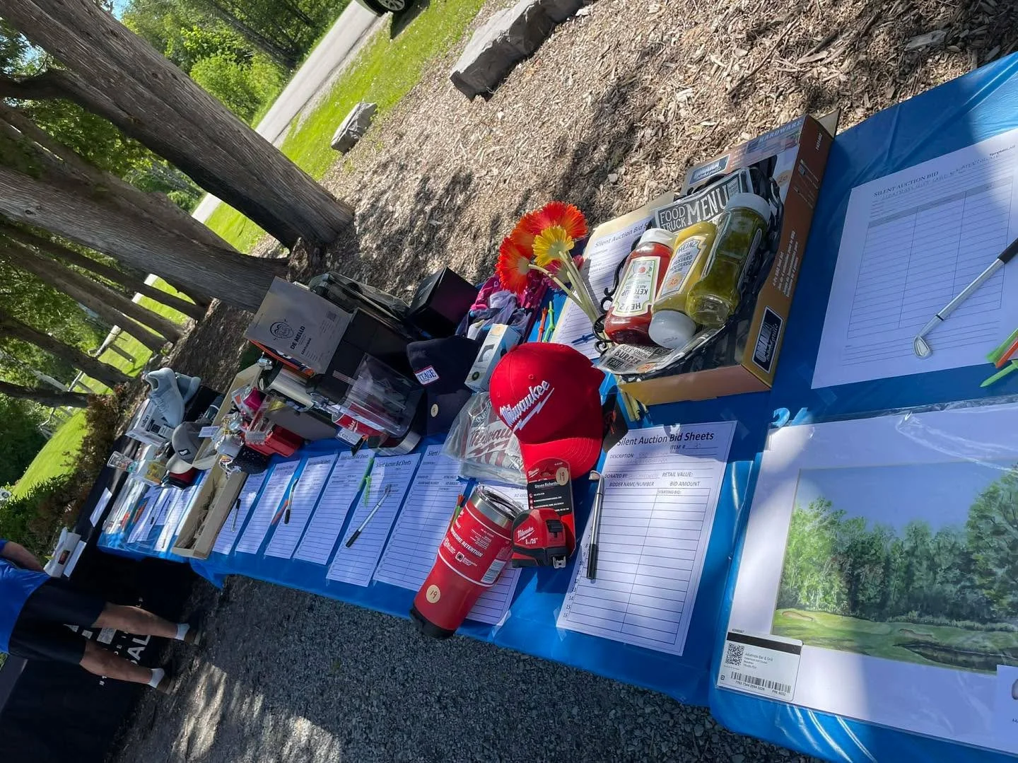 ☀️⛳️ Talk about perfect weather! The Lions Club Annual Charity Golf Tournament and Auction is today! Even if you aren&rsquo;t playing, come checkout the silent auction items until 6pm and the live auction starts at 6:15pm! See you there 😎