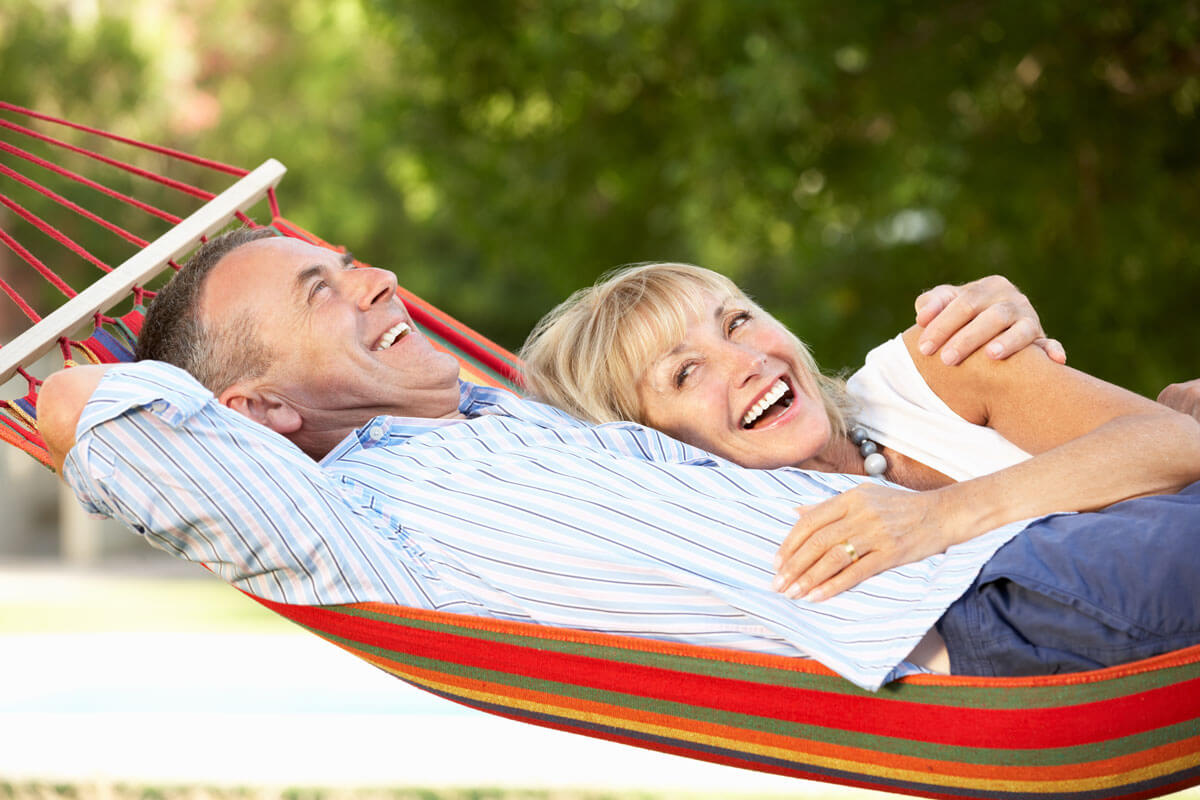 couple-in-hammock.jpg