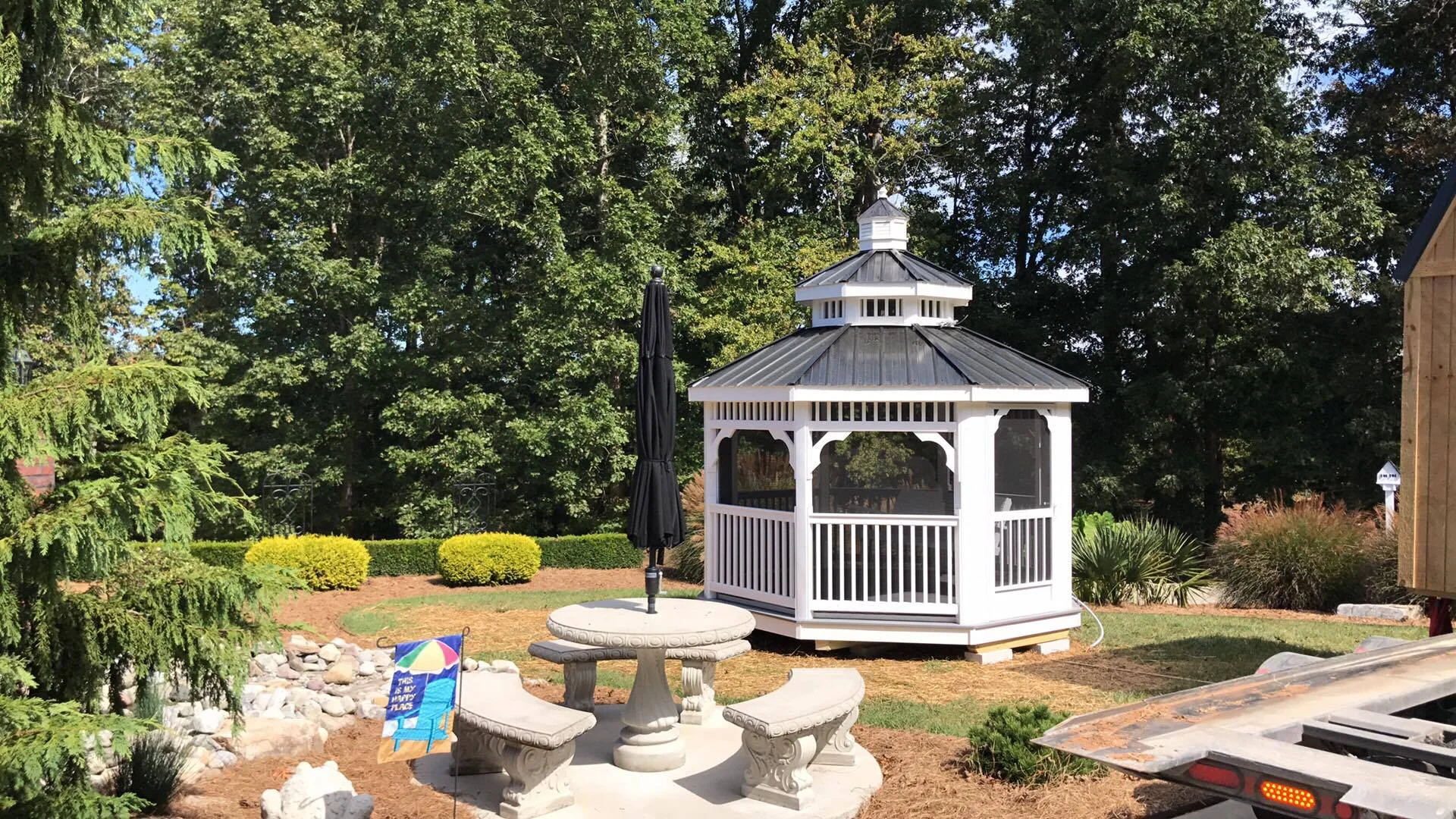 vinyl-gazebo.jpg