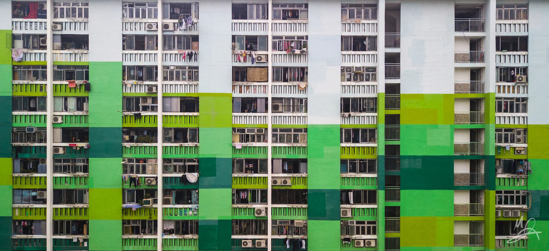 Hong Kong public housing estate - landscape 1/5
