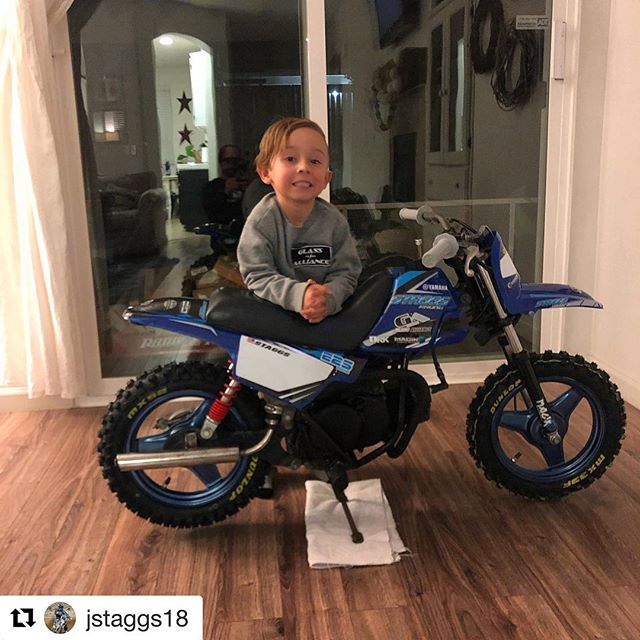 #Repost @jstaggs18
・・・
Just a kid and his first dirt bike!! #staggsracing #staggskid #pw50 #yamaha #race #motocross #glassalliance #magiksc #iwannaride 
@glass_alliance 
@magiksc 
@yamahamotorusa