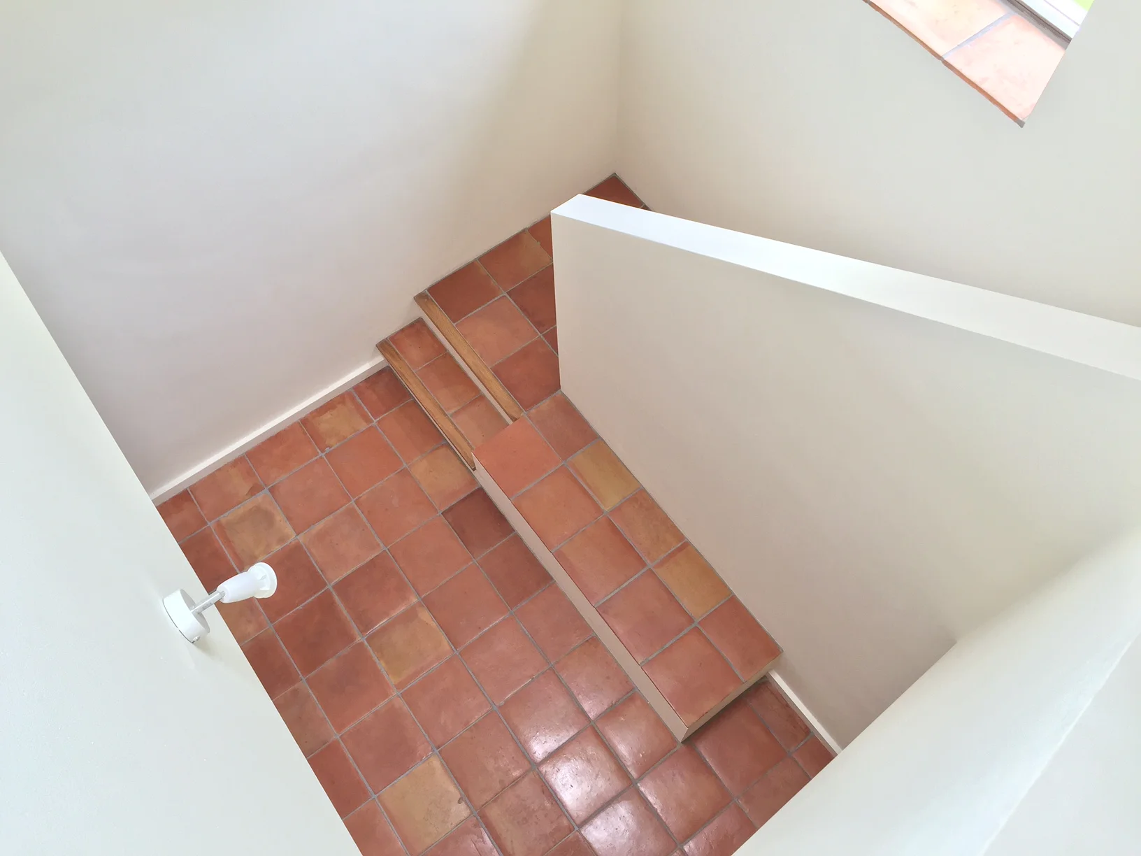 15 - NORTON - STAIR.JPG