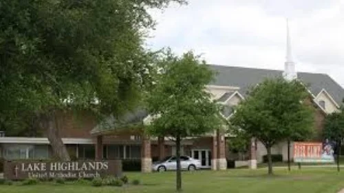 LHUMC is located on the corner of Plano Road and McCree — south of I-635 and north of Northwest Highway in the northeast Dallas area.