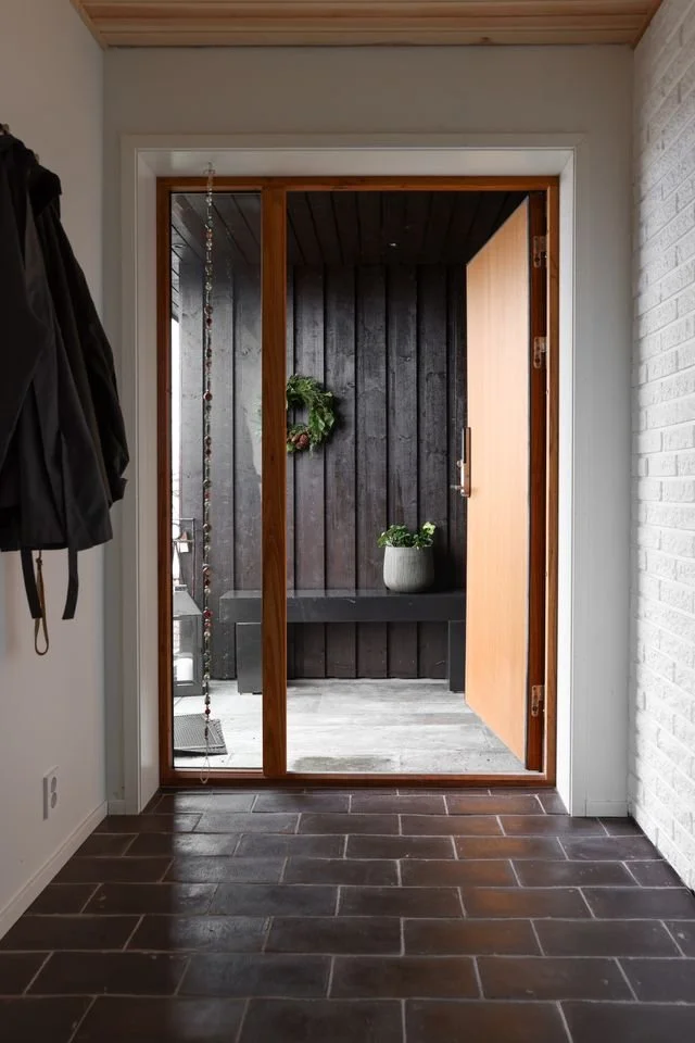 Terracotta og japanske fliser i 60-tallshus