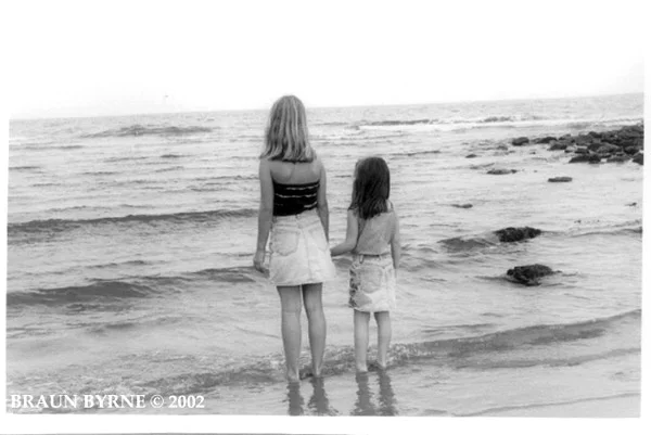 TwoGirlsatBeach.jpg