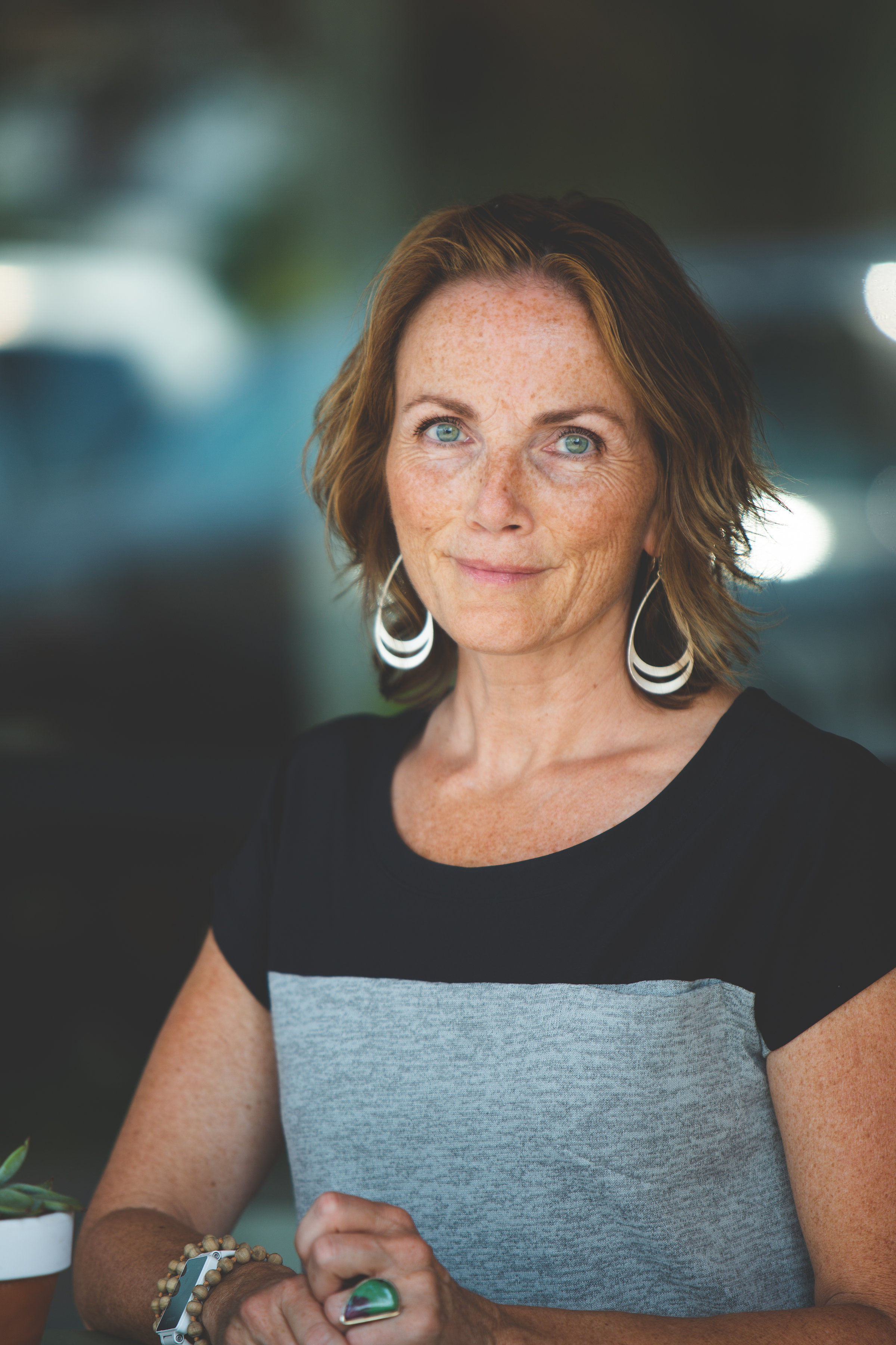 MICHELLE-HEADSHOTS-2018-70.jpg