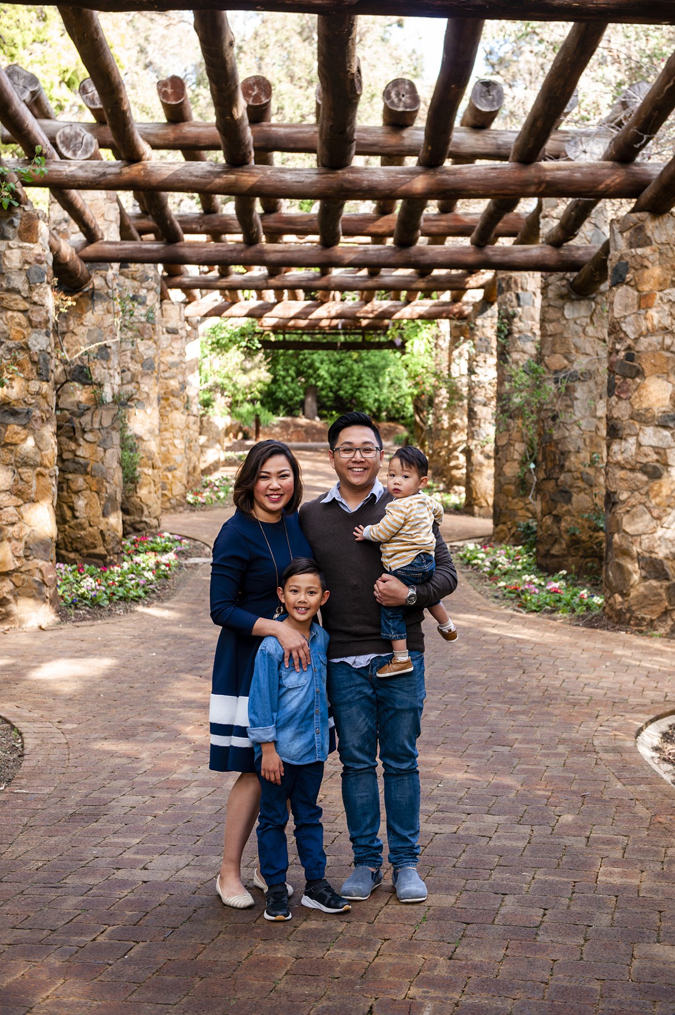 Araluen Botanical Garden Family Portraits Chapter Capture Photography 2.jpg