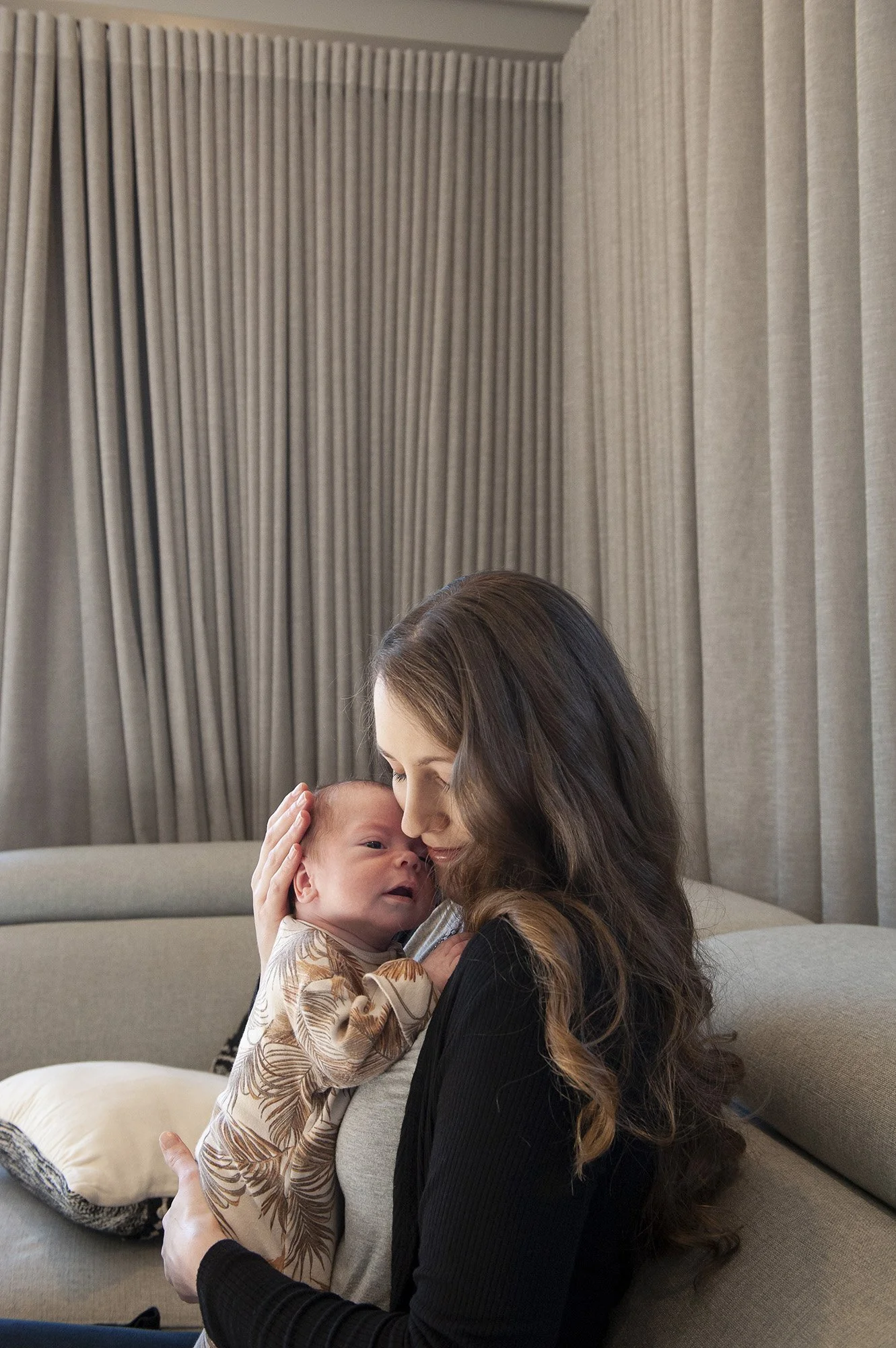 Home Newborn Lifestyle Session Chapter Capture Photography 12.jpg