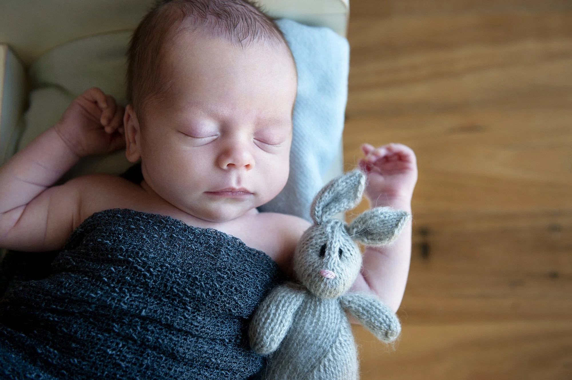 Home Newborn Lifestyle Session Chapter Capture Photography 30.jpg