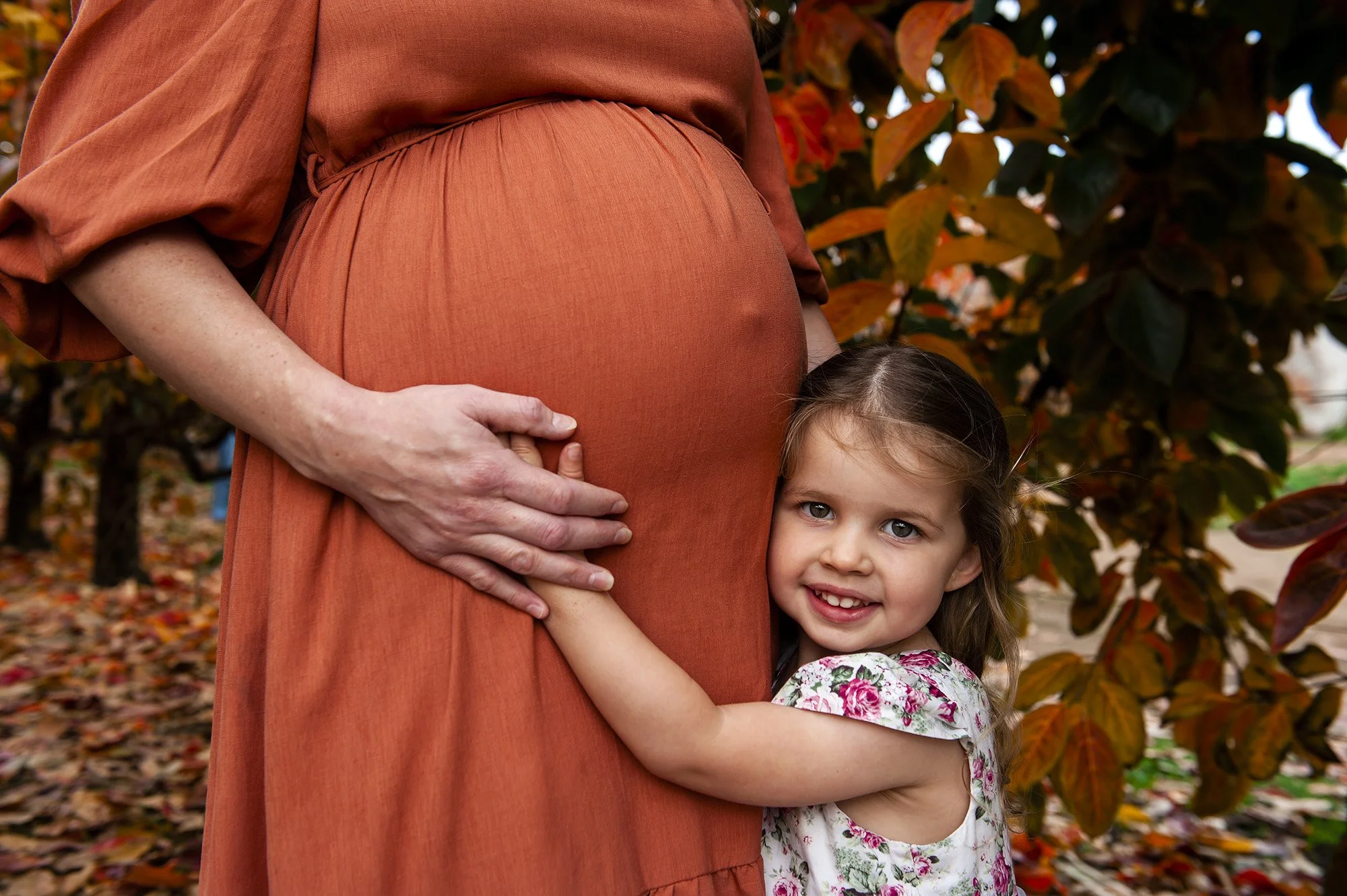 Raeburn Orchard Maternity Chapter Capture Photography 11.jpg