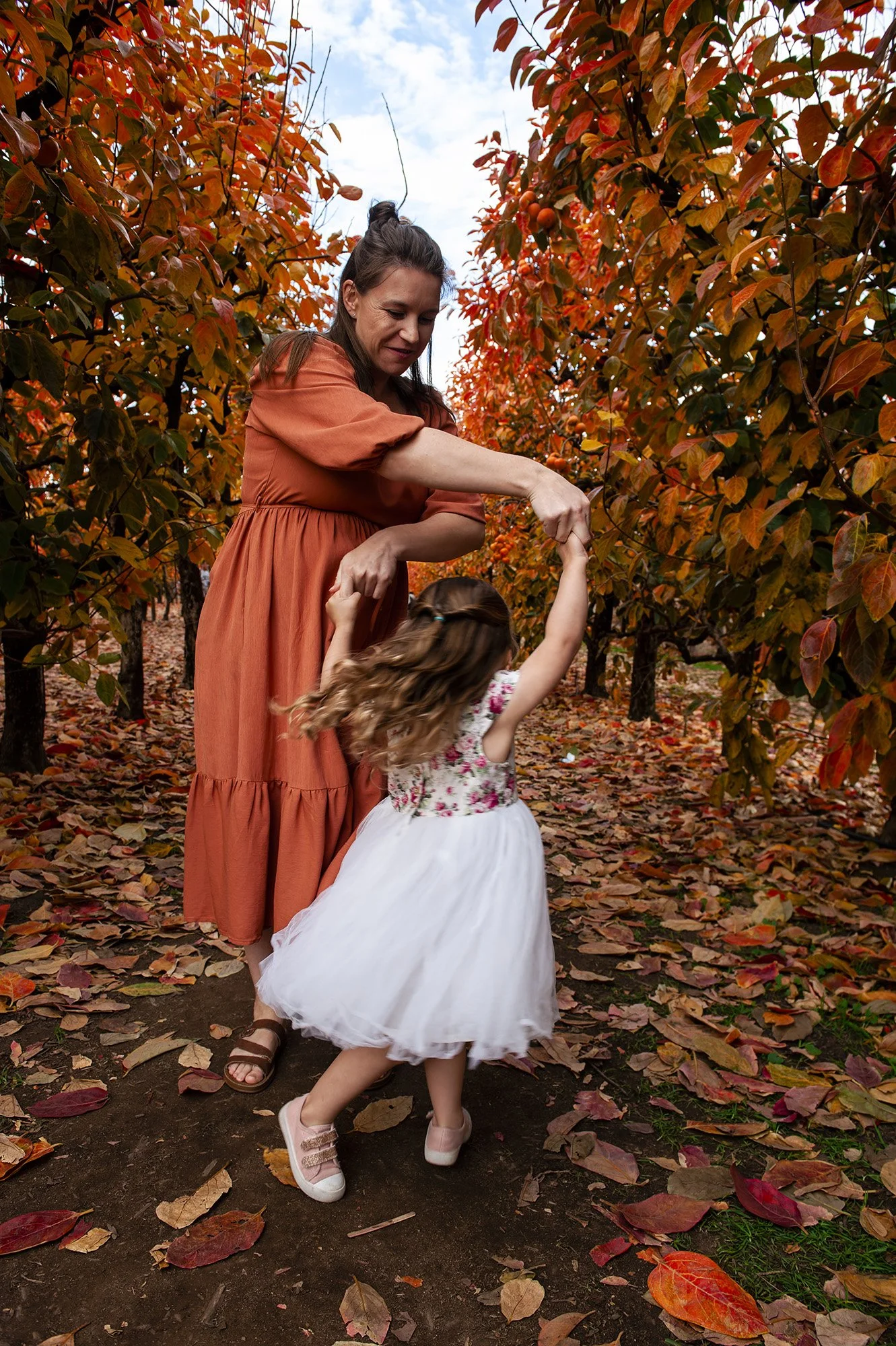 Raeburn Orchard Maternity Chapter Capture Photography 17.jpg