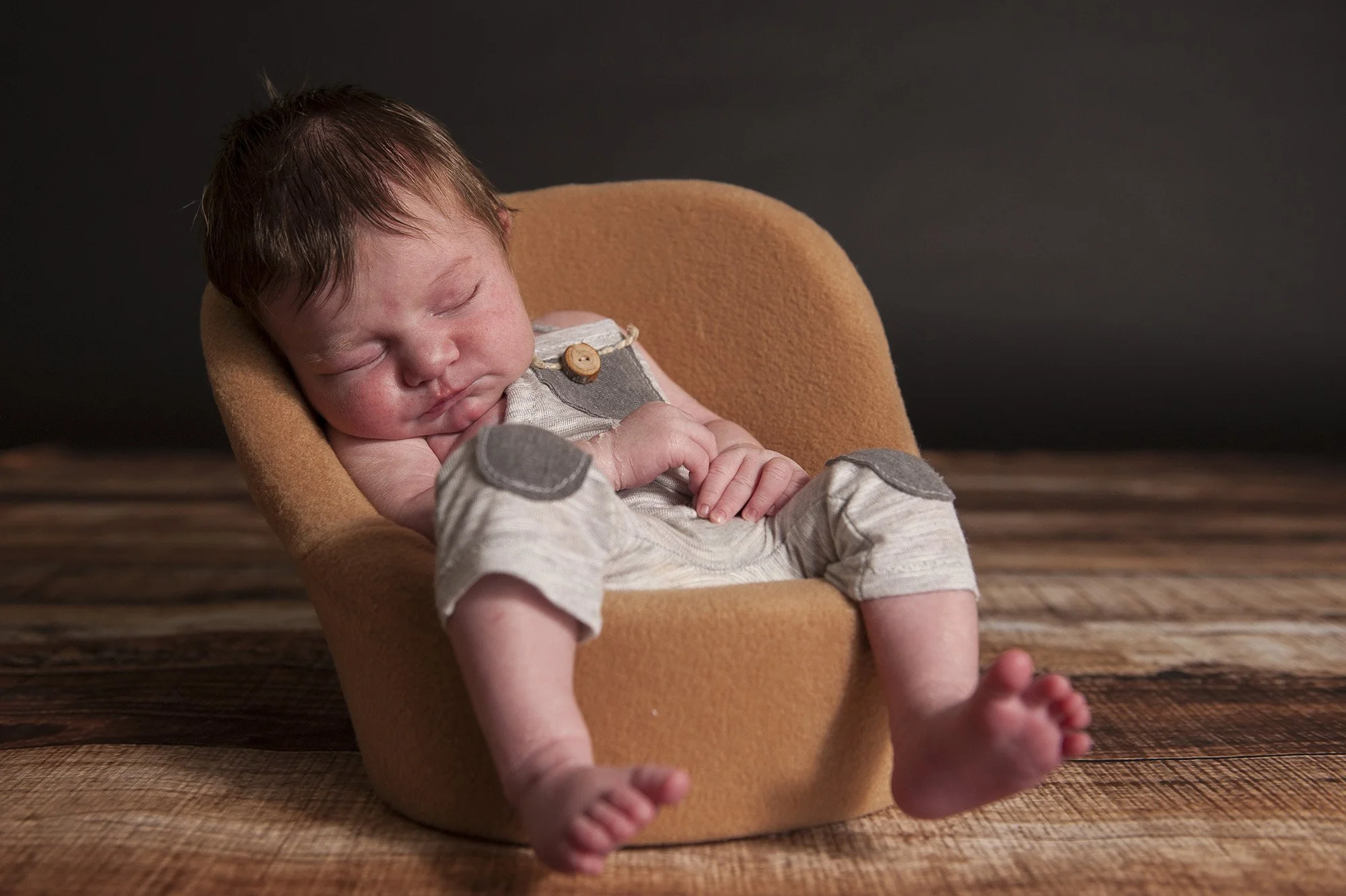 Studio Newborn Chapter Capture Photography 21.jpg
