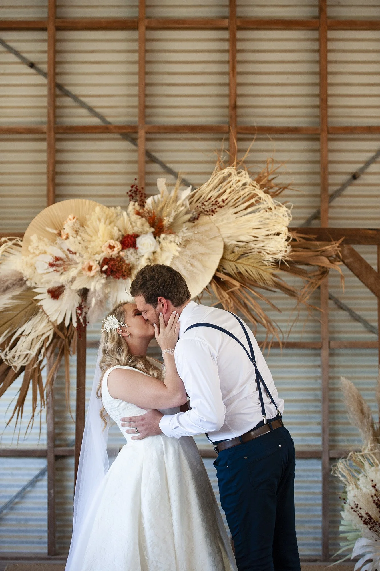 Quarry Farm Wedding Chapter Capture Photography 13.jpg
