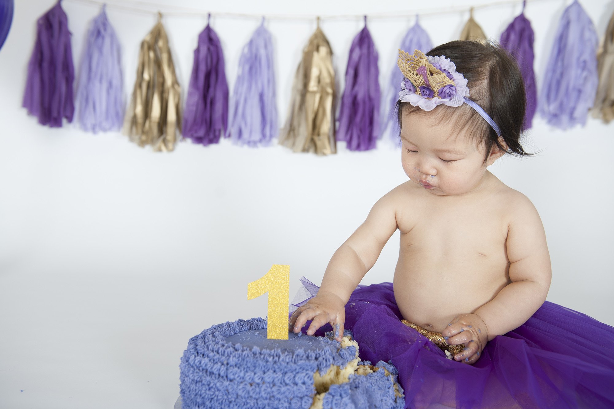 Studio Cake Smash Chapter Capture Photography 4.jpg