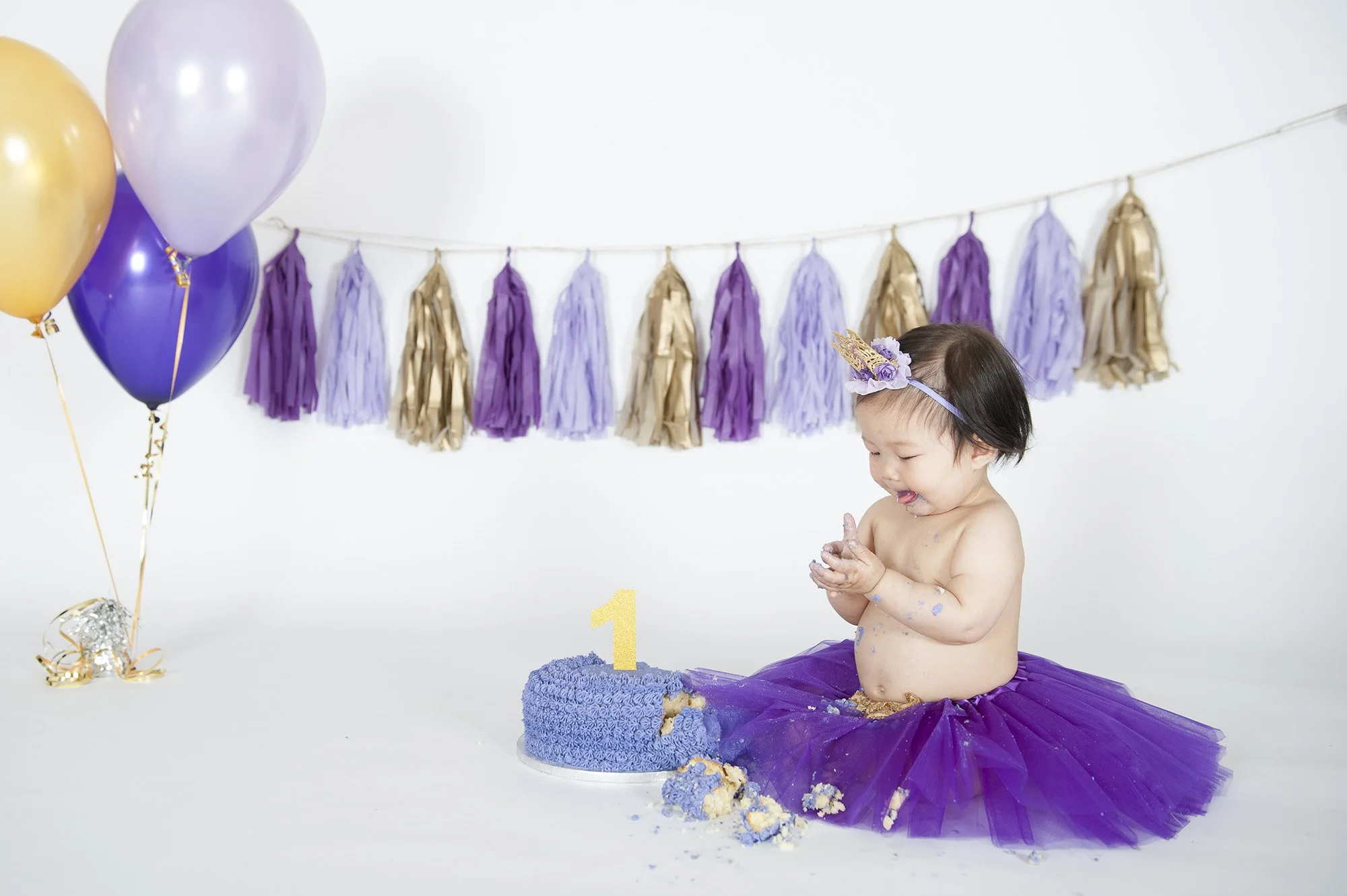 Studio Cake Smash Chapter Capture Photography 7.jpg