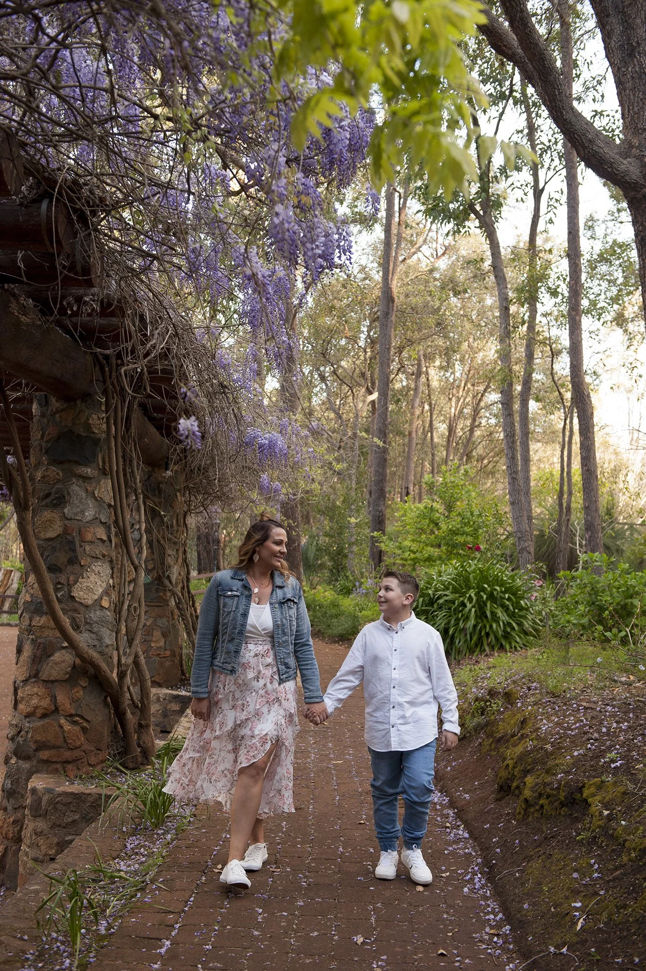 Araluen Botanical Gardens Family Portraits Chapter Capture Photography 7.jpg