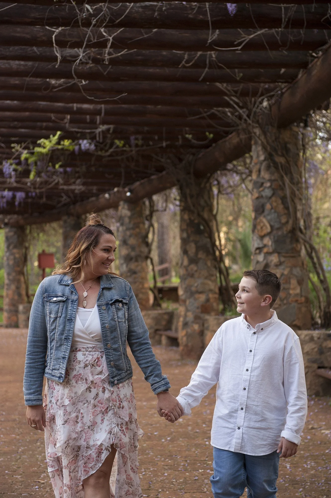 Araluen Botanical Gardens Family Portraits Chapter Capture Photography 9.jpg