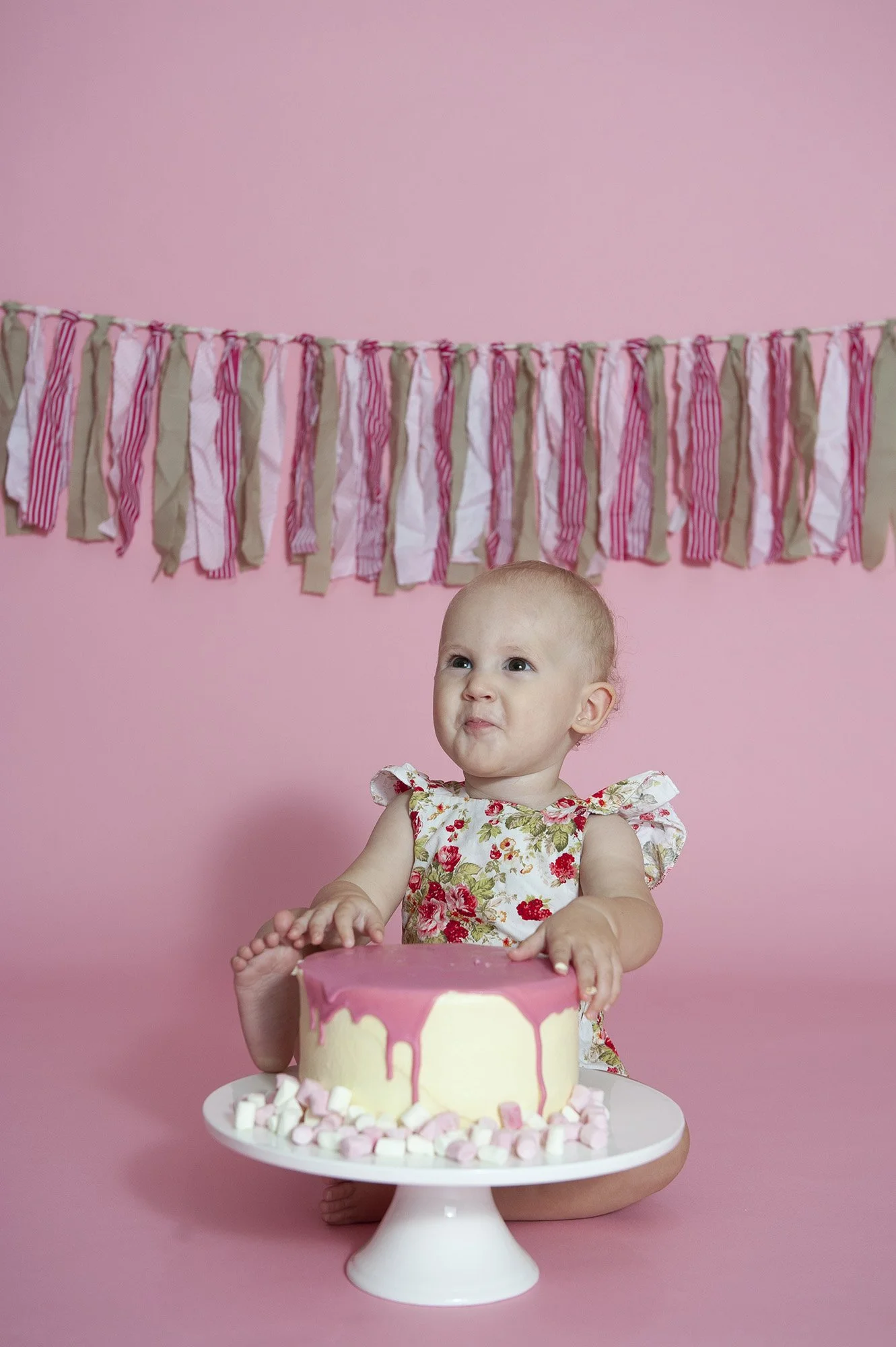 Studio Cake Smash Chapter Capture Photography 5.jpg