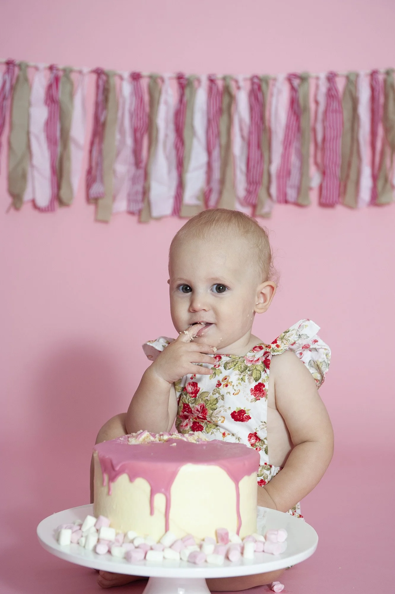 Studio Cake Smash Chapter Capture Photography 7.jpg
