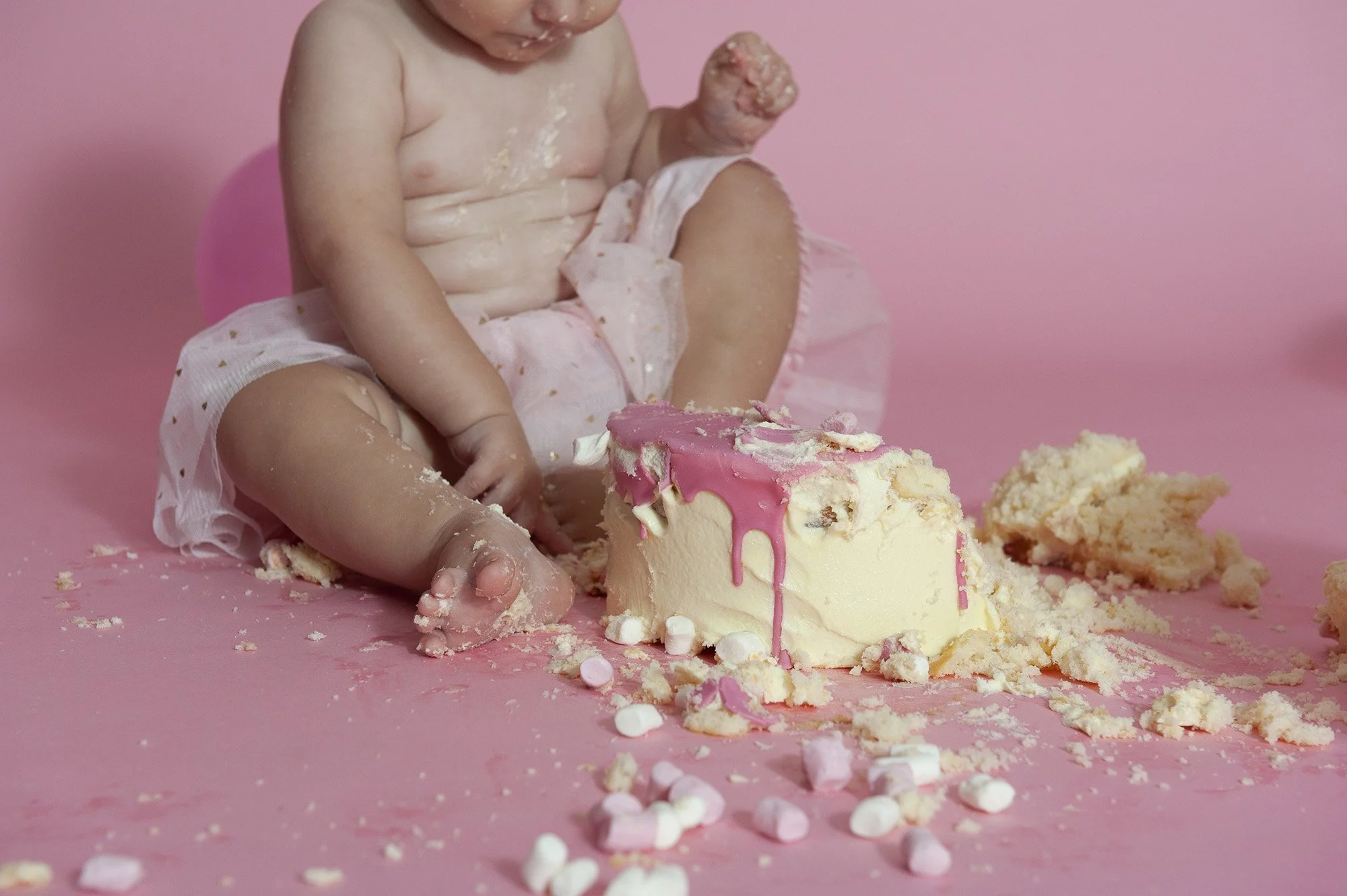 Studio Cake Smash Chapter Capture Photography 17.jpg