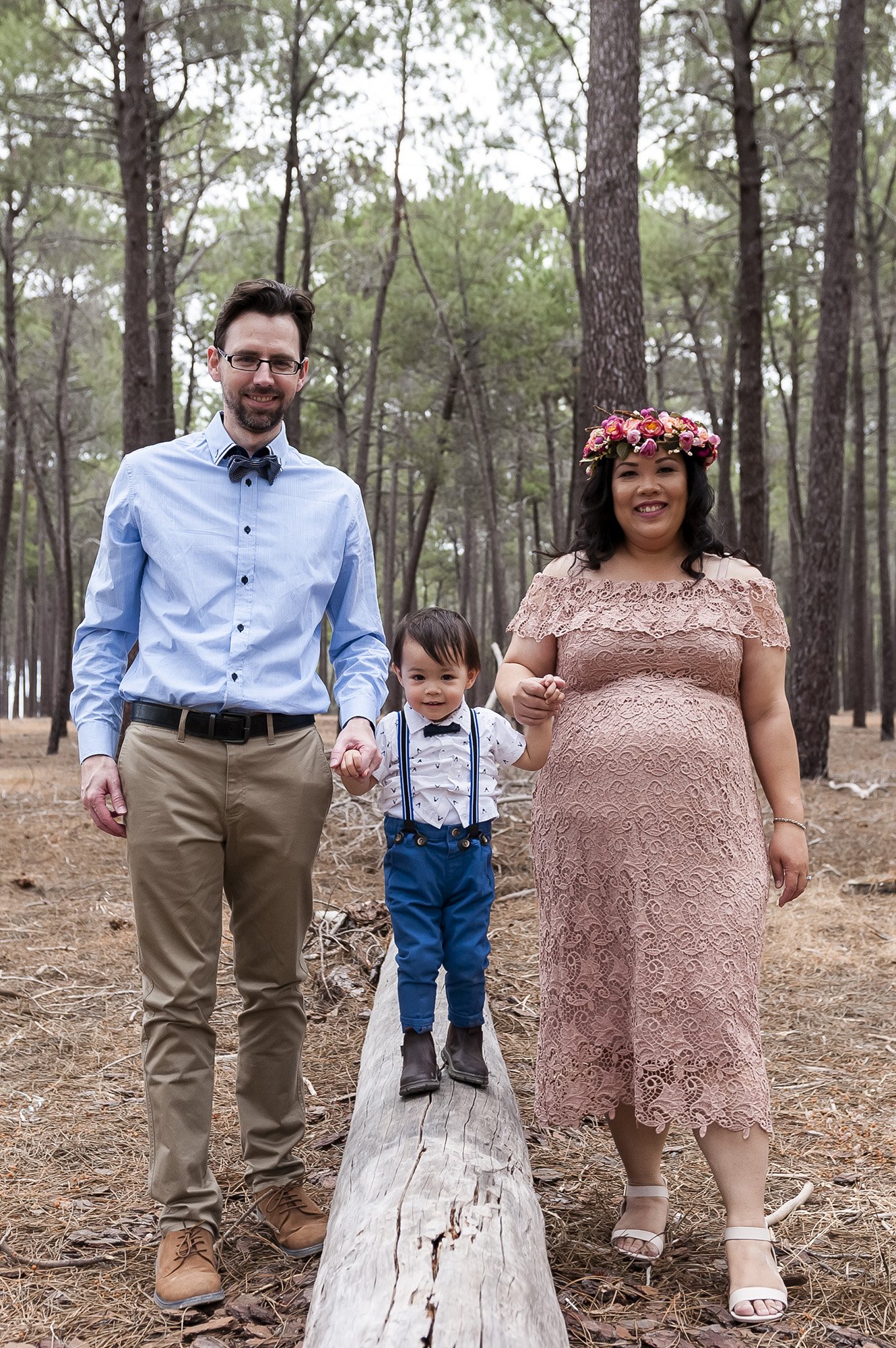 Gnangara Pines Family Portraits Chapter Capture Photography 10.jpg