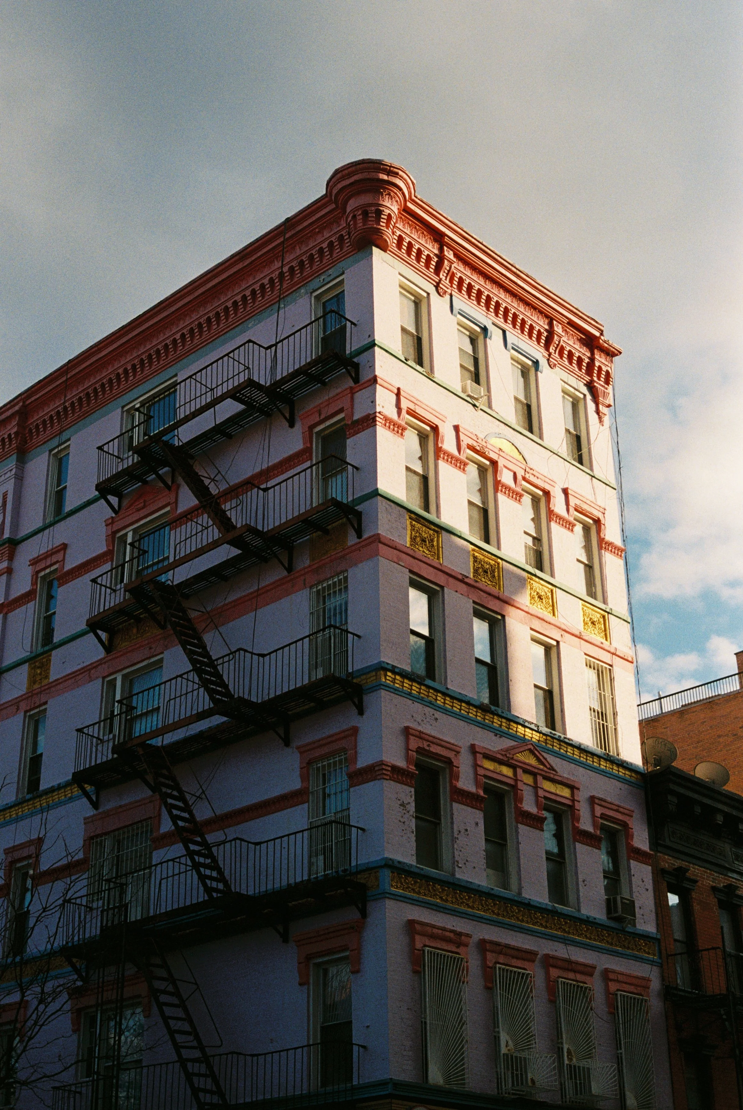 WC8739004037-R1-024-10A.jpg