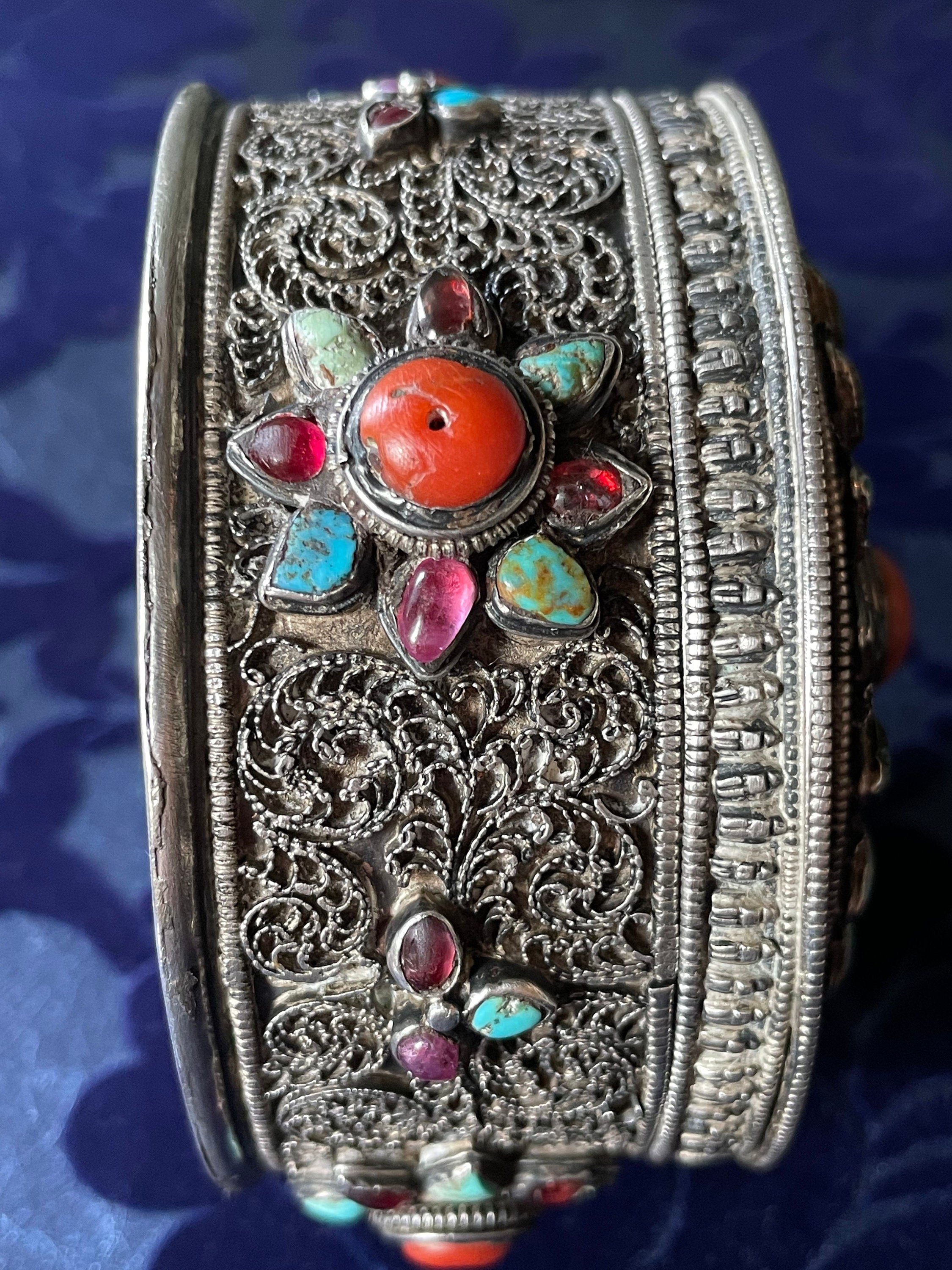 https://i.etsystatic.com/36429116/r/il/16b10d/4897790472/il_fullxfull.4897790472_chha.jpg