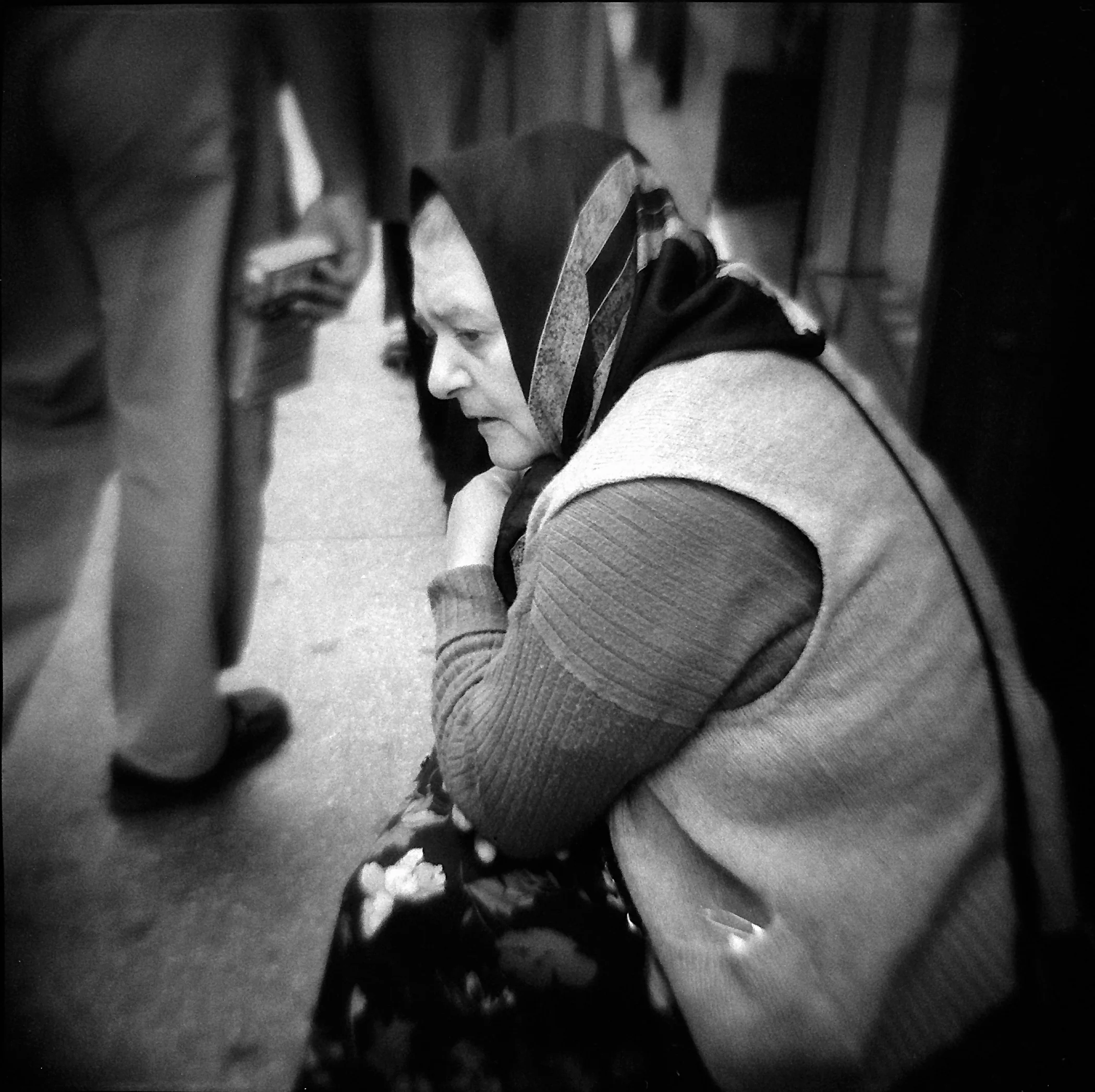 womanwithscarf.jpg
