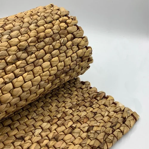 ....Estera de Jacinto natural 140 x 270 cm...Water hyacinth carpet 140 x 270 cm. ....